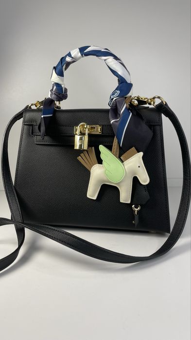 Сумка Hermes Kelly Middle Leather Bag
