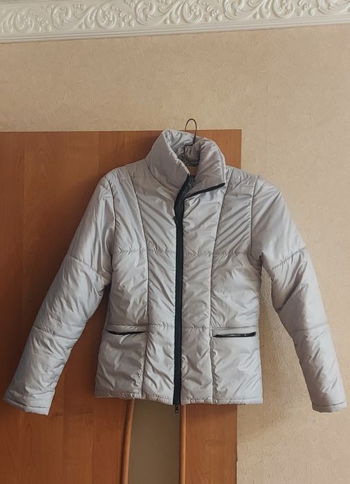 Осіння курточка р.S