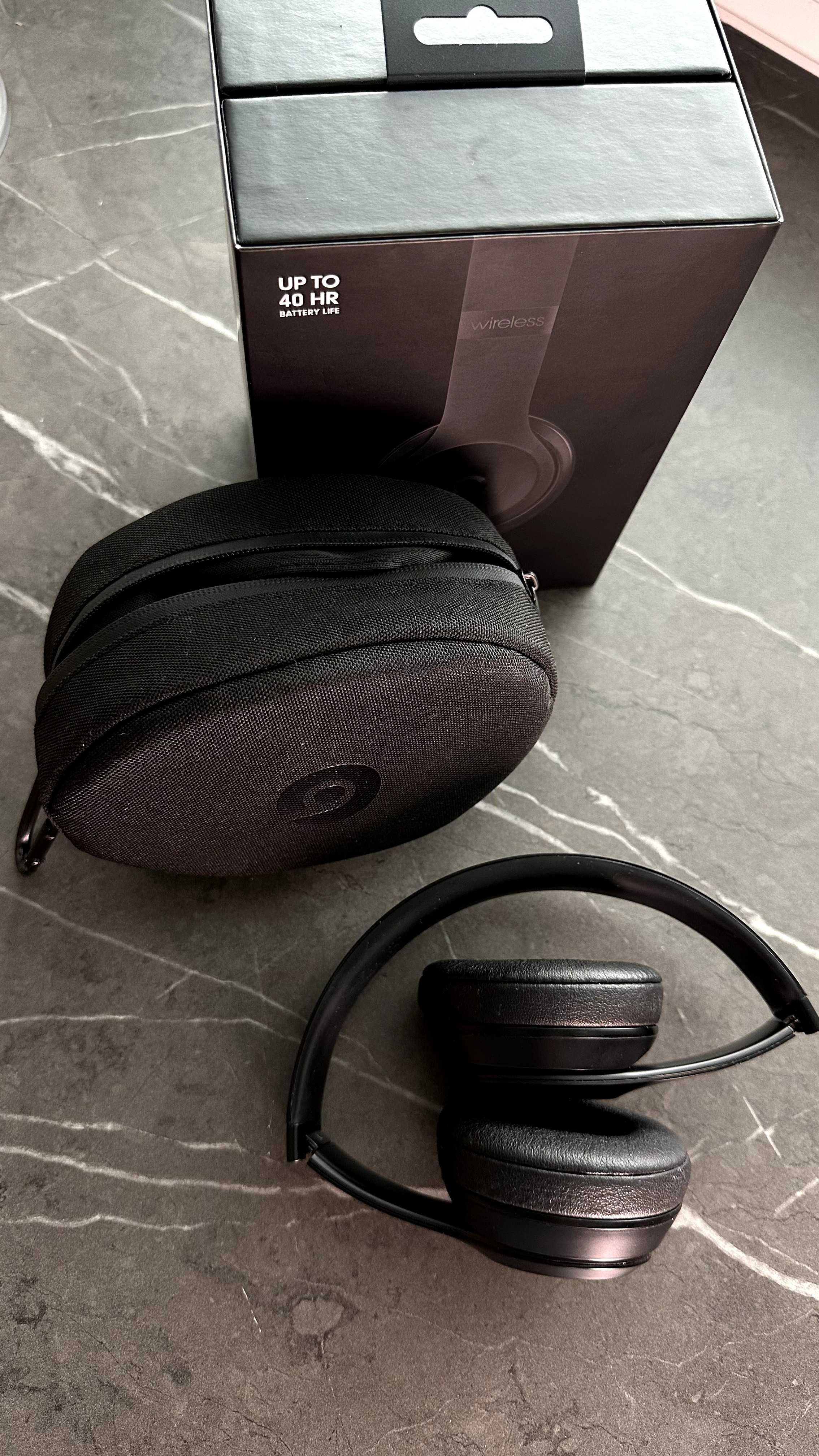 Beats Solo3 Wireless Headphones  - Matte Black