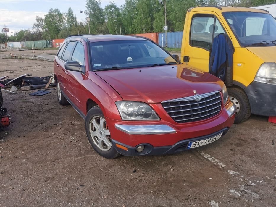 Maska Chrysler Pacifica kod lakieru PRH