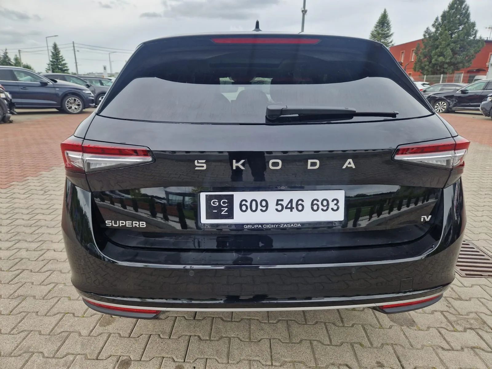 Skoda Superb L&K Hybrid Plug-in PANORAMA FULL Salon PL FV23%