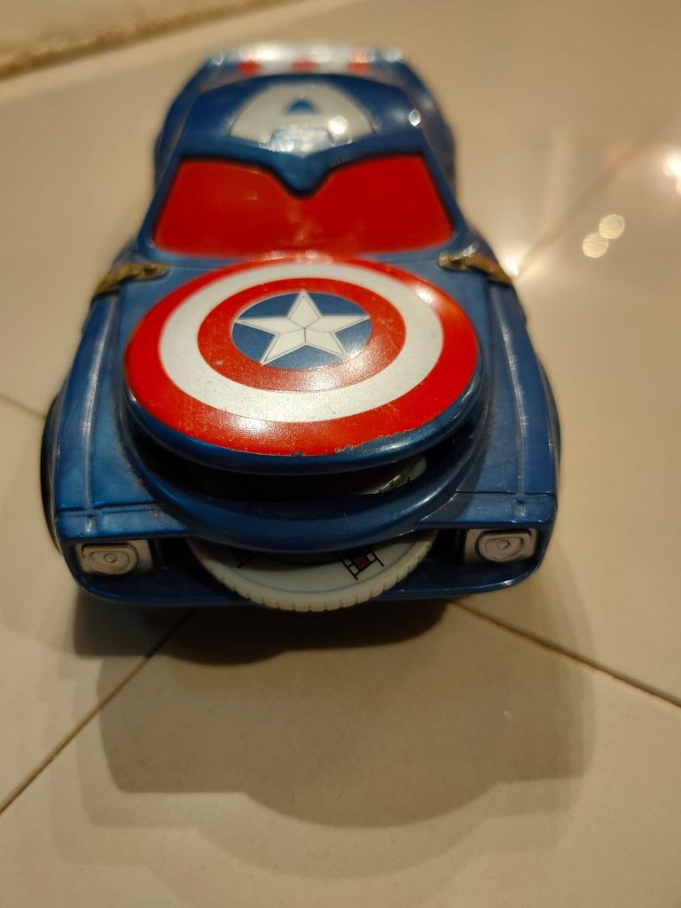 Carro lança escudos Capitão América Avengers