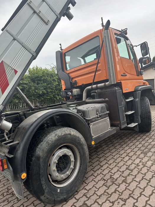 Mercedes Unimog U 400