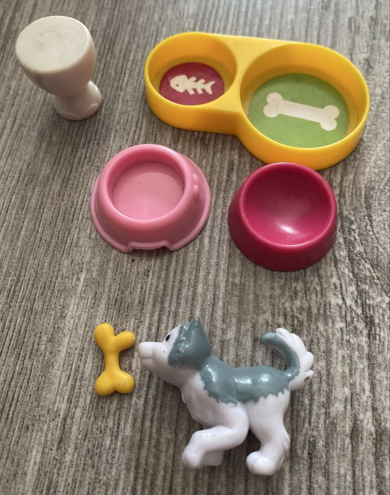 Zestaw mix dodatków dla lalek barbie jedzenie, meble, biżuteria