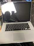 Mac book pro 15 bez ladowarki