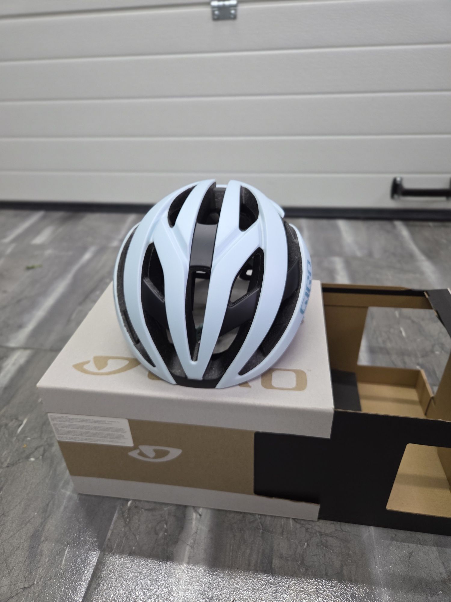Kask rowerowy Giro Cielo mips
