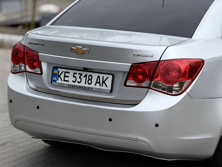 Chevrolet Cruze идеальное состояние