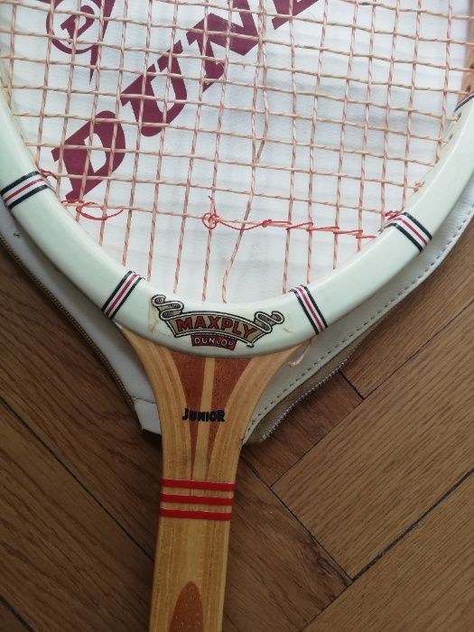 drewniana rakieta tenisowa kolekcjonerska z manufaktury Dunlop l.60t