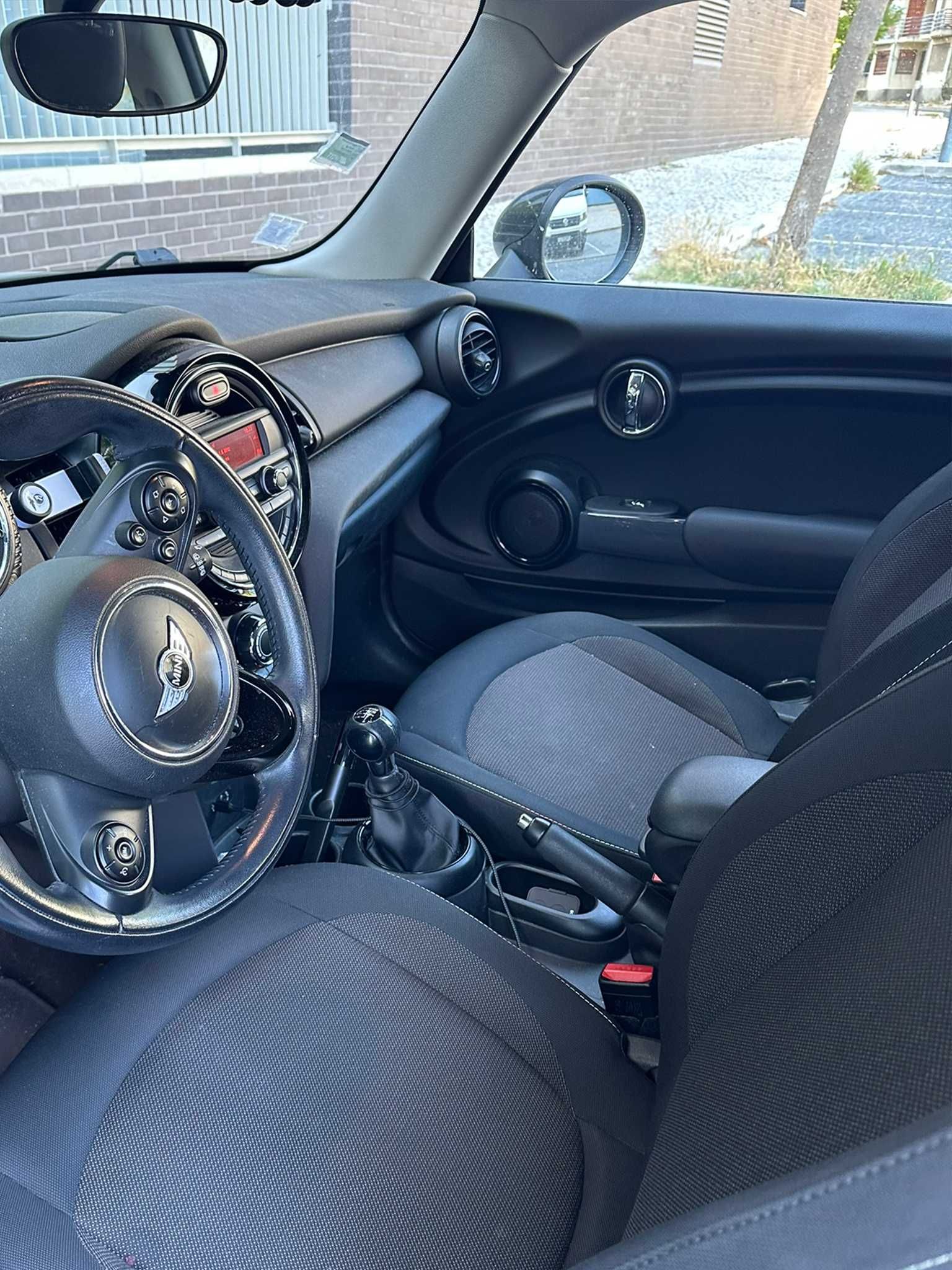 Mini one 2014 - Estimado de garagem