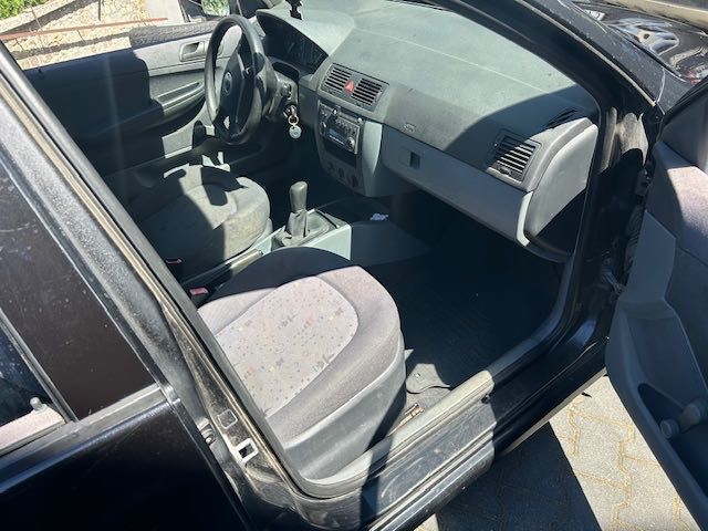 Skoda Fabia 1.4 mpi-z gazem-2002r.tylko 208 tys.przeb długo opłaty