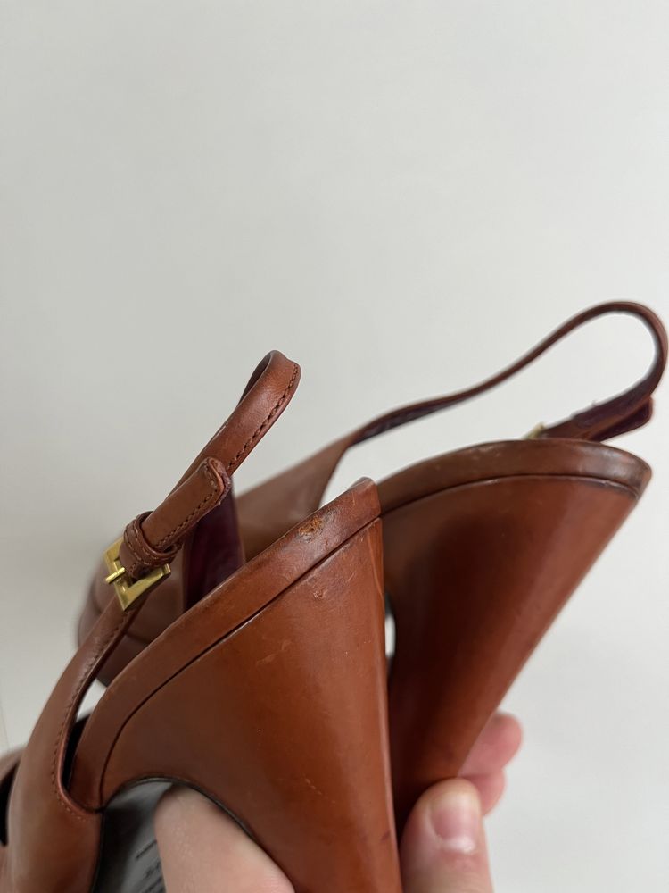 Кожаные туфли Prada оригинал