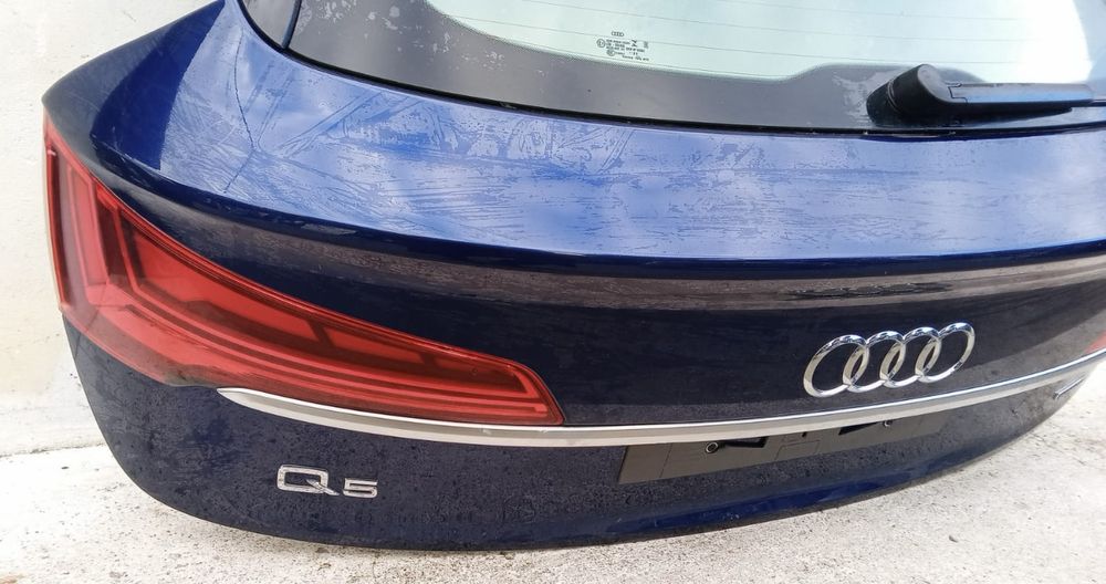 Audi Q5 q5 80A кришка багажника ляда дверь задня в наявності