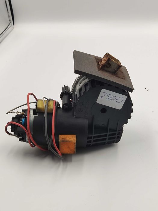 Młynek Siemens EQ6 Bosch veroaroma 2500 KAW