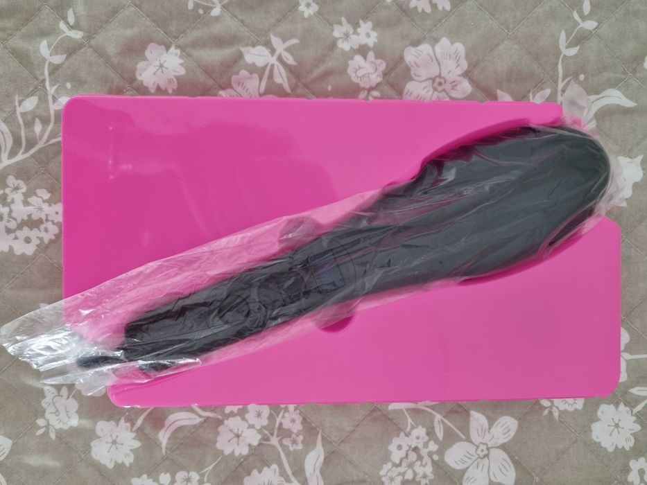 Escova alisadora de cabelo nova