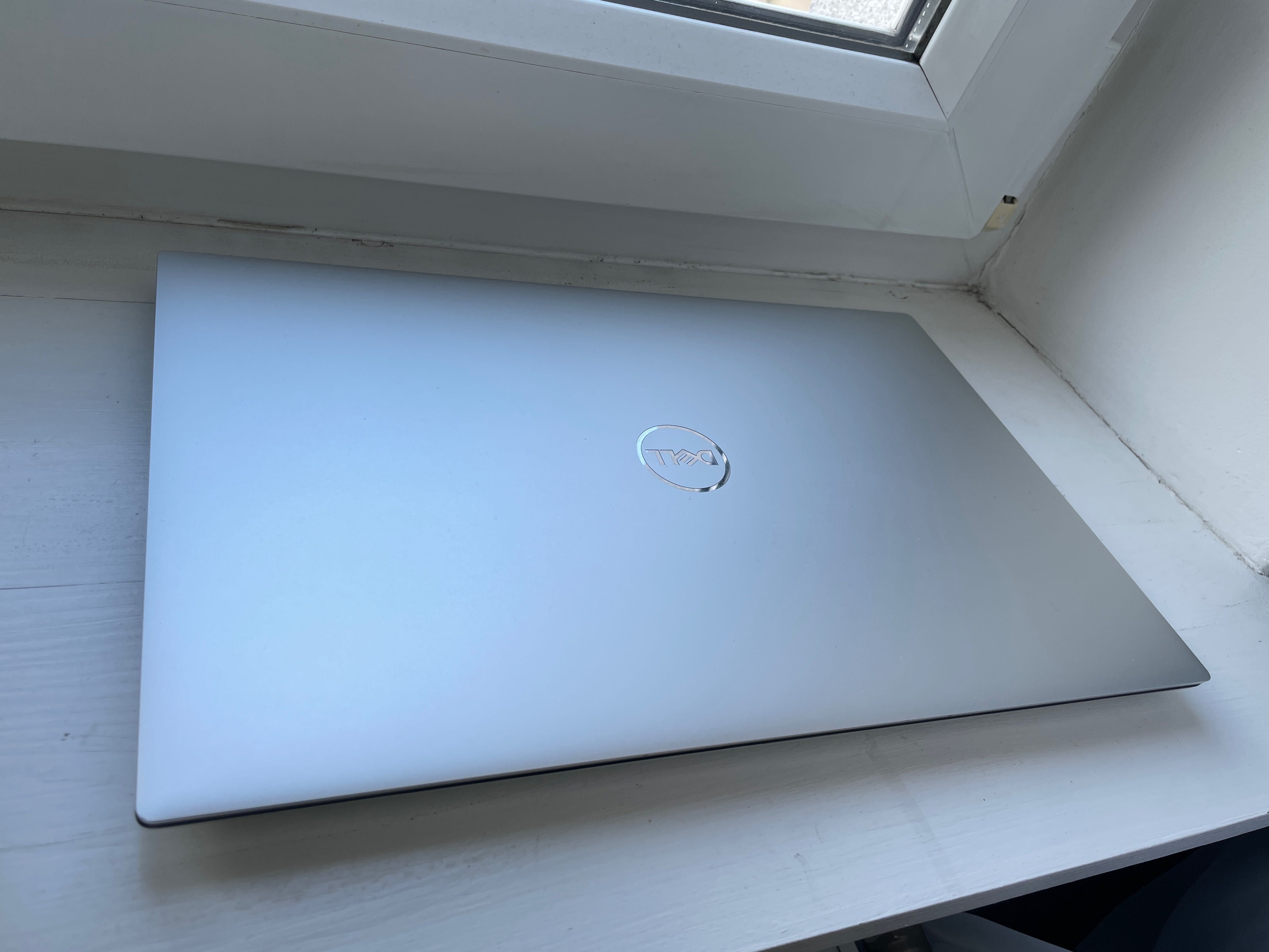 Dell XPS 15 9500 i7 / 32GB / 1TB SSD / GTX 1650 Ti / Stan bdb
