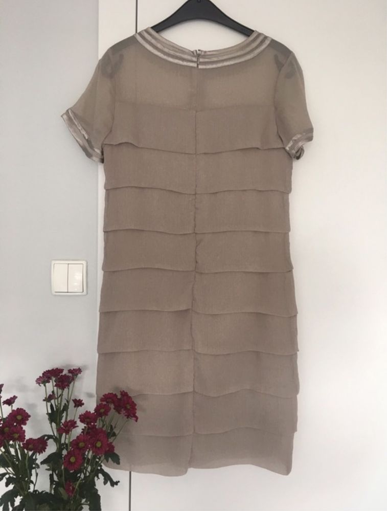 Sukienka elegancka z metalicznym połyskiem BonPrix