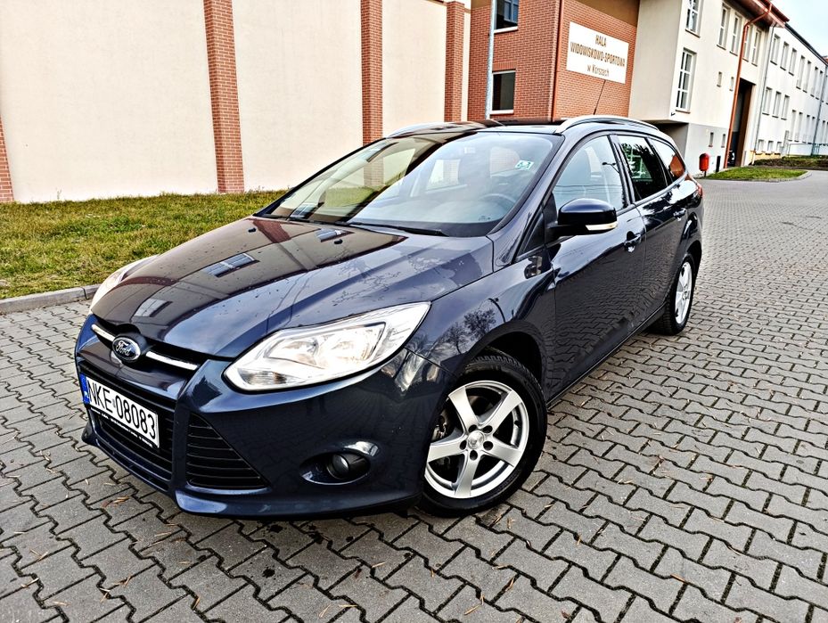*Ford Focus*1.6 benzyna*2011r.*SUPER stan*