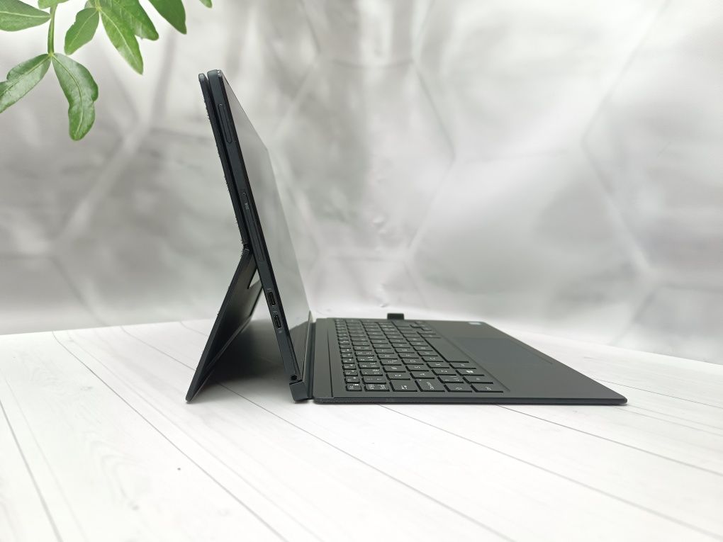 Сенсорний планшет Dell Latitude 7275/m7-6Y75/8ГБ/256GB/12.5 " 4K