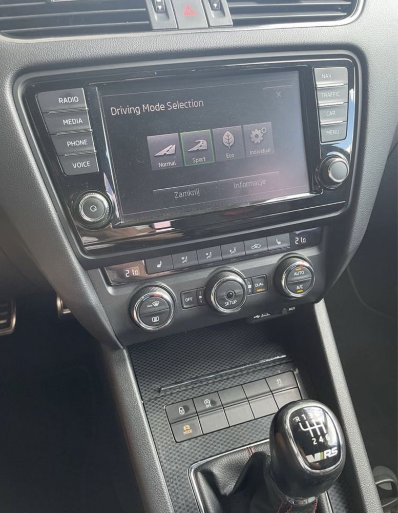 Skoda Ocravia RS 2.0tsi 220km