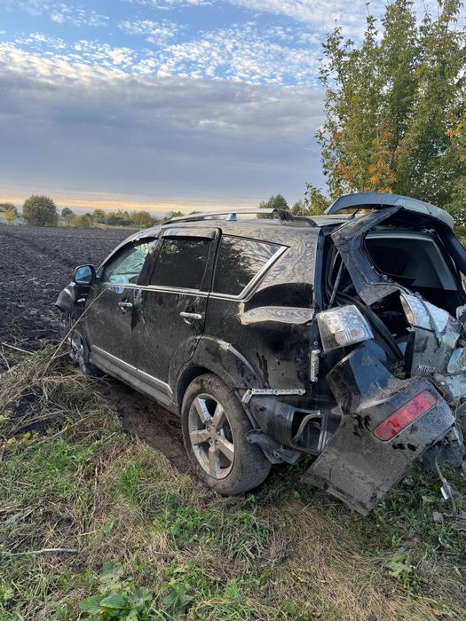 Продаж Mitsubishi outlander XL 3.0 Газ/Бензин 2009 року