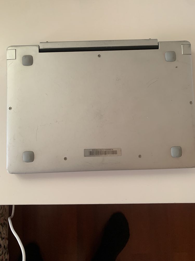 Vendo lenovo ecra partido