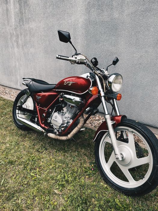 Daelim VT 125 evolution bobber, kategoria B