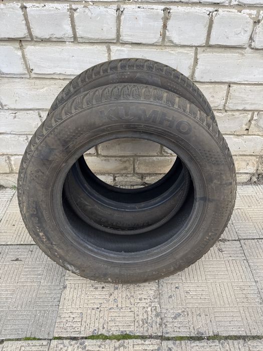 Продам зимову гуму KUMHO 175/65 R14