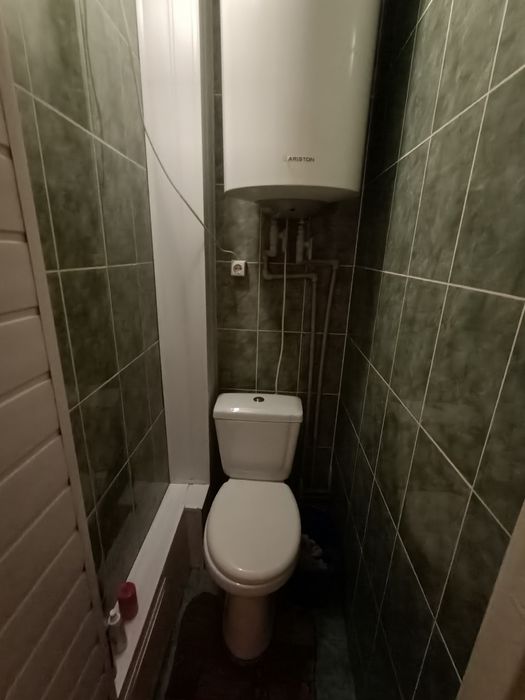 Продам 2-х квартиру в районі Критого ринку