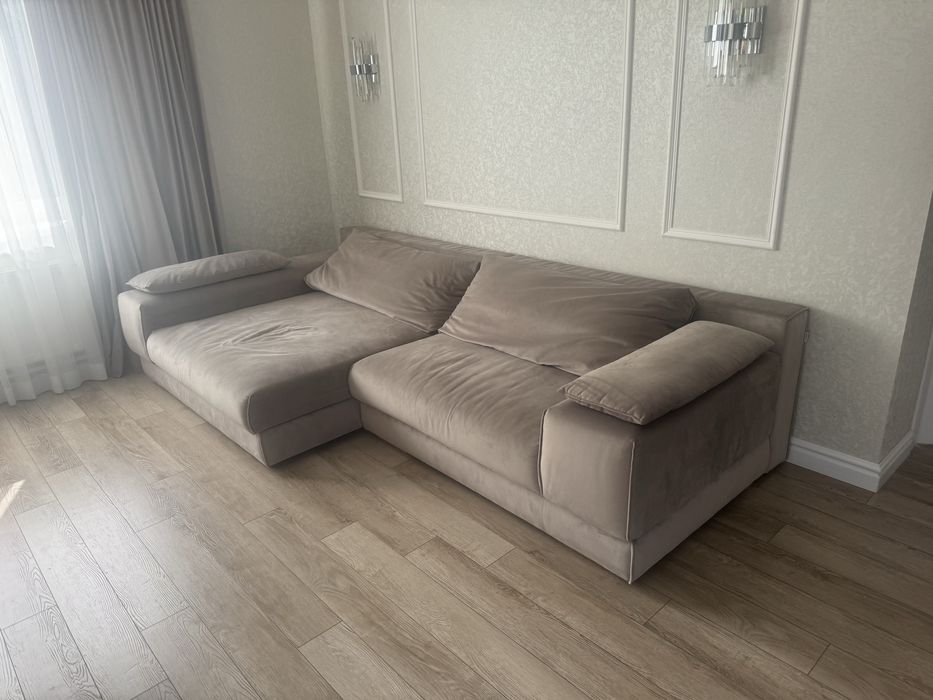 Продам кутовий диван Dommino