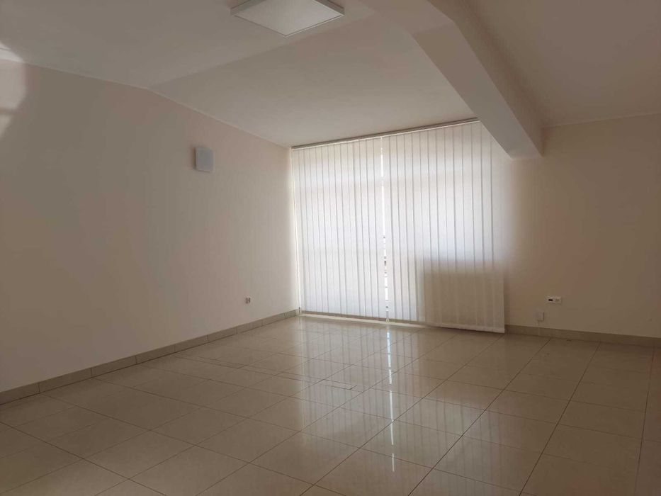 WYNAJMĘ - Lokal handlowo-usługowy, biuro, gabinet