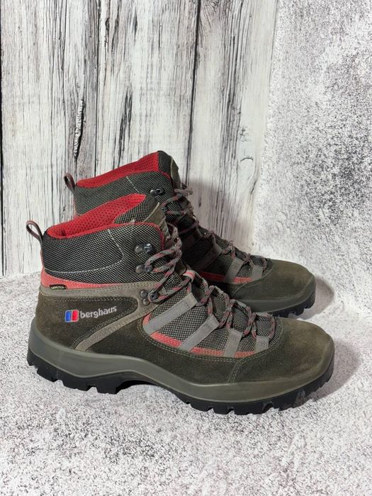 Продам чоловічи зимові черевики 44р. 1500 грн.