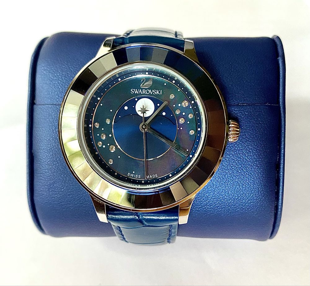Zegarek Swarovski Octea Moon
