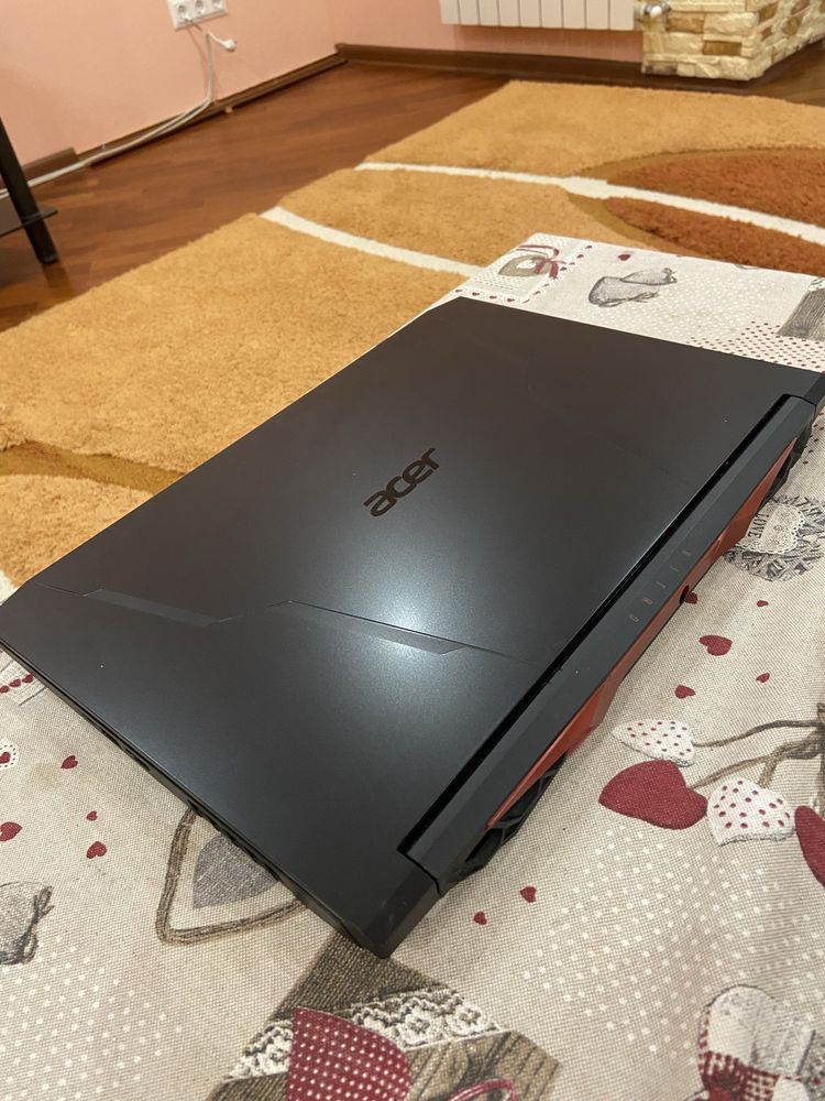 Acer Nitro 5 Ryzen 5 5600H + RTX 3050 144 Hz