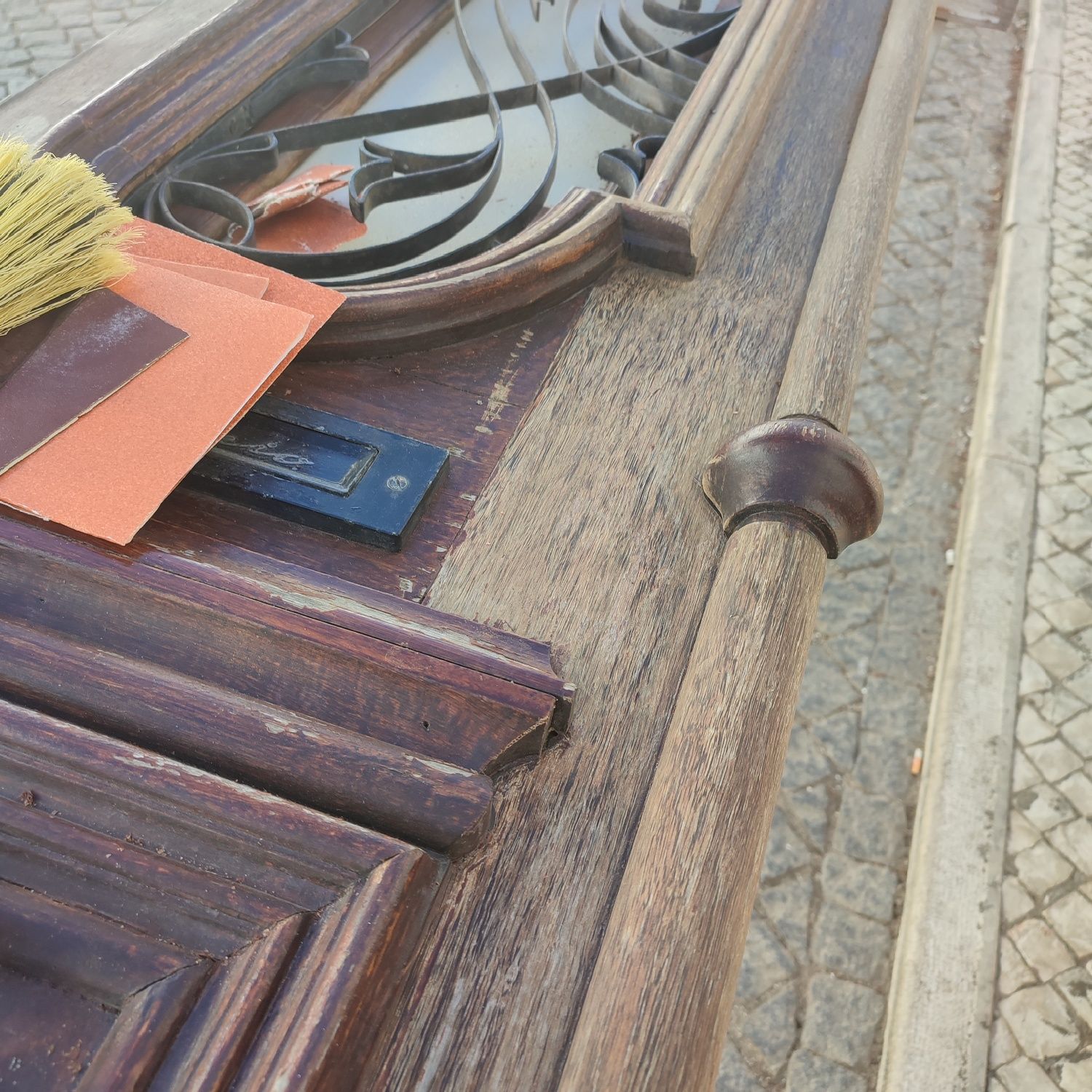Restauro e manutenção de Portas e Janelas em madeira