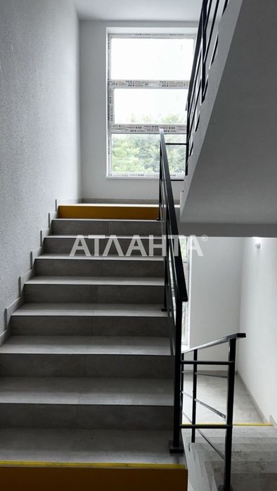 Продаж двокімнатної квартири в ЖК Америка