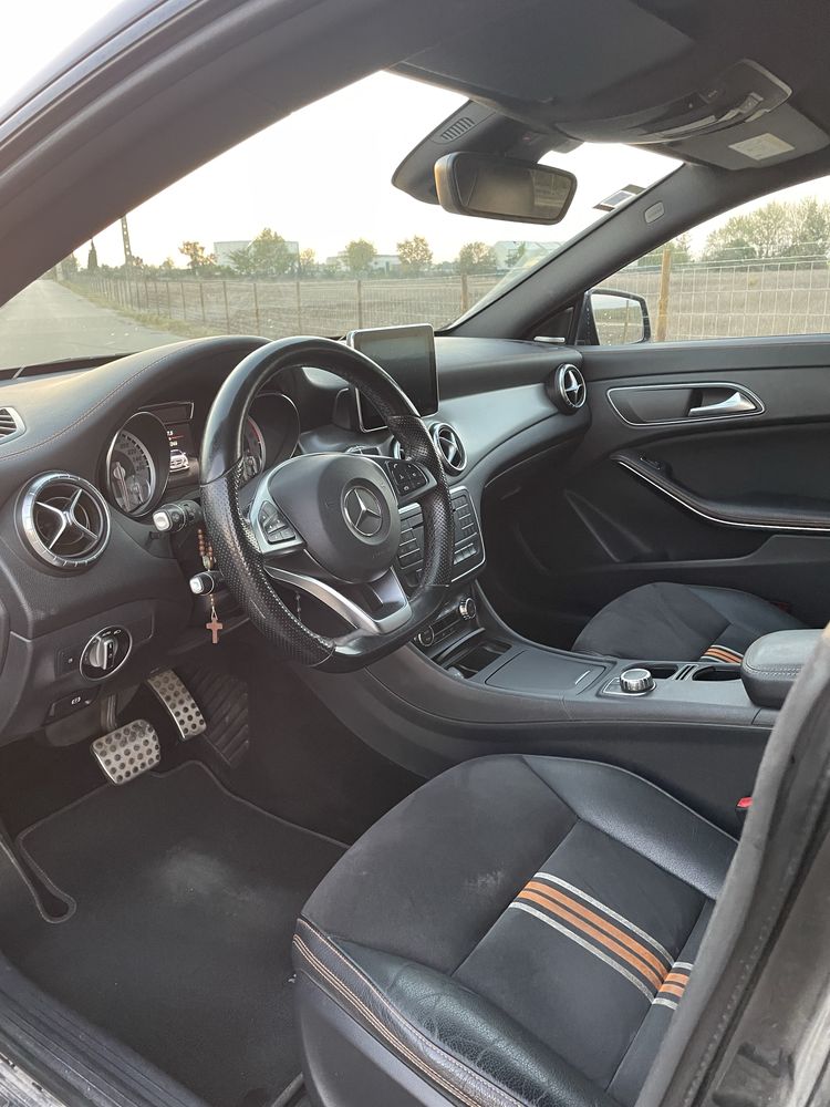 Mercedes Cla 220 amg