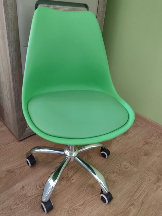 Krzesło obrotowe kolor zielony stan bdb