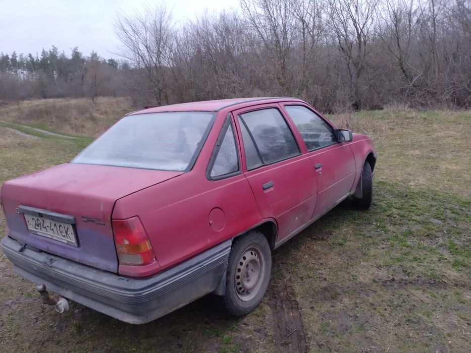 Продам Опель,в рабочем  состоянии