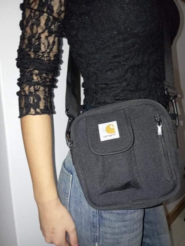 Bolsas Carhartt e Nike Air Max