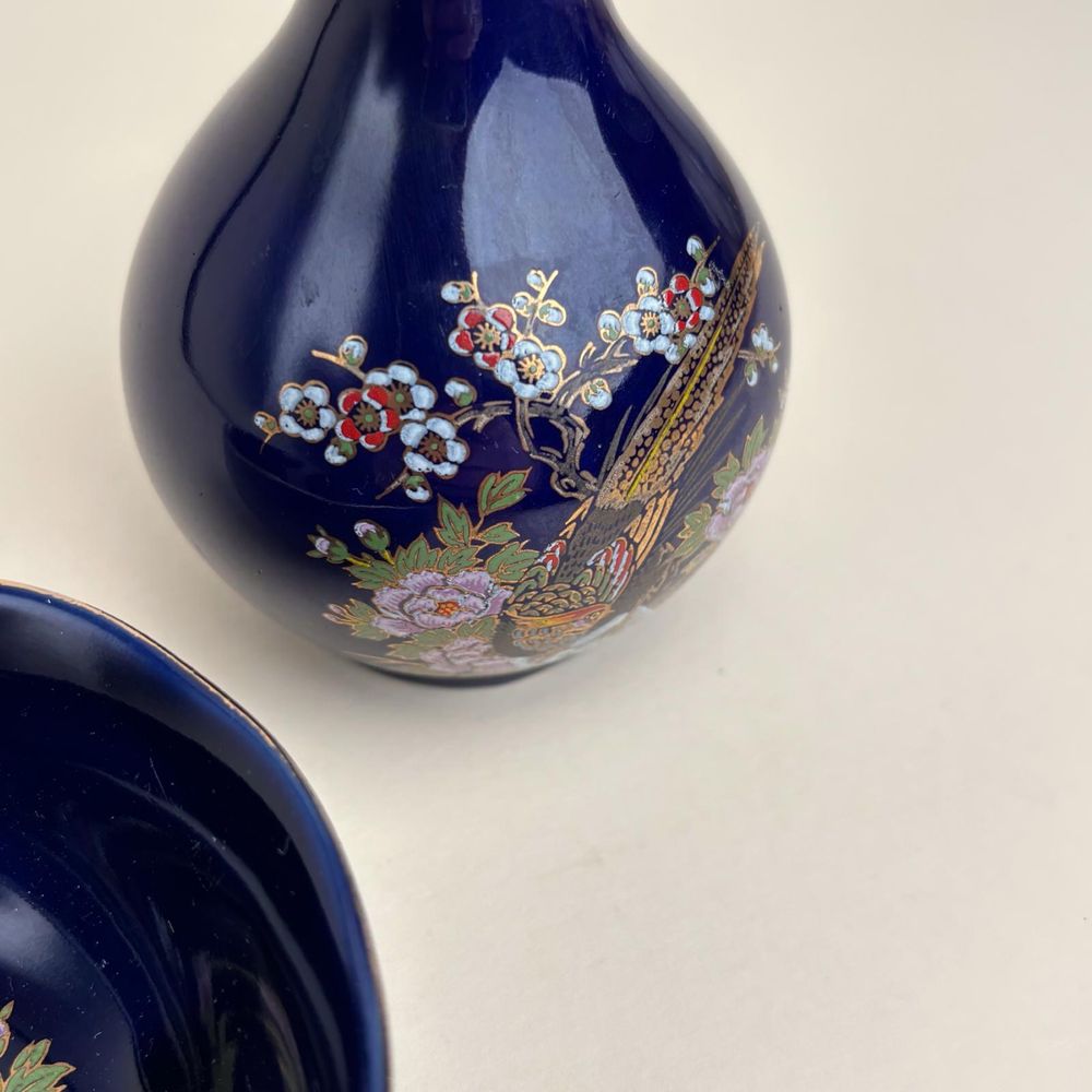 japoński duet miseczka oraz wazon, porcelana kobaltowa z pawiem, złoco