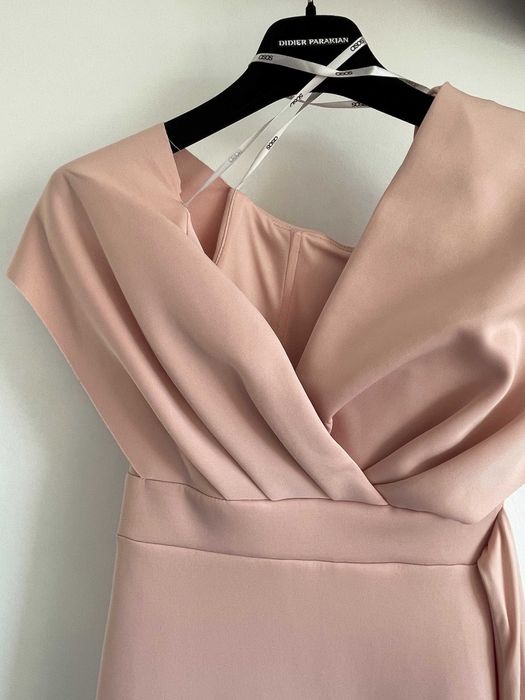 Vestido ASOS rosa