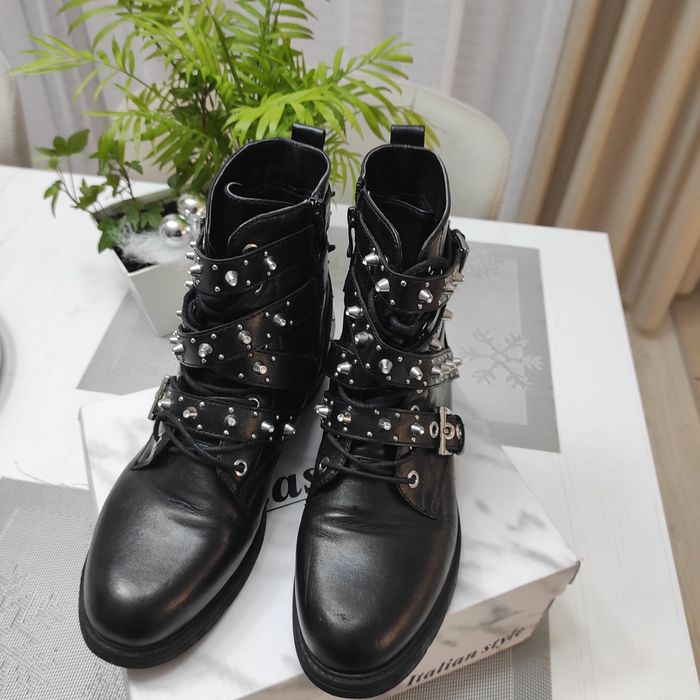 Trzewiki DeeZee rozmiar 40