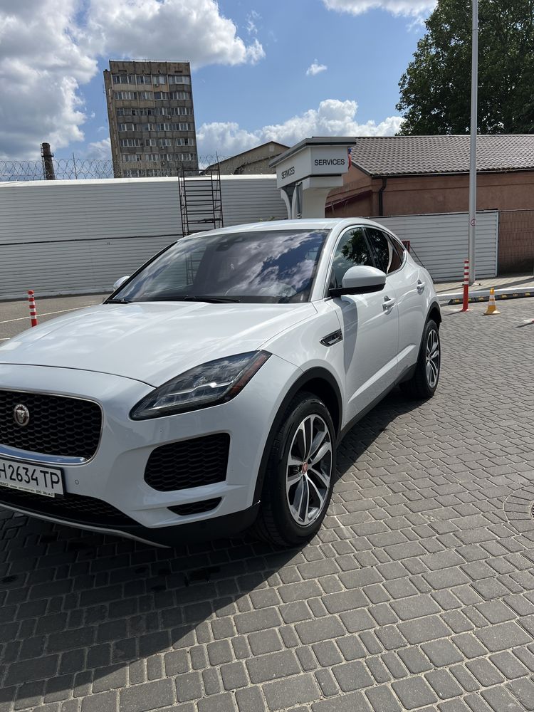 Jaguar E-Pace R-Dynamic S 2.0T AWD | Бензин | 2017 | США