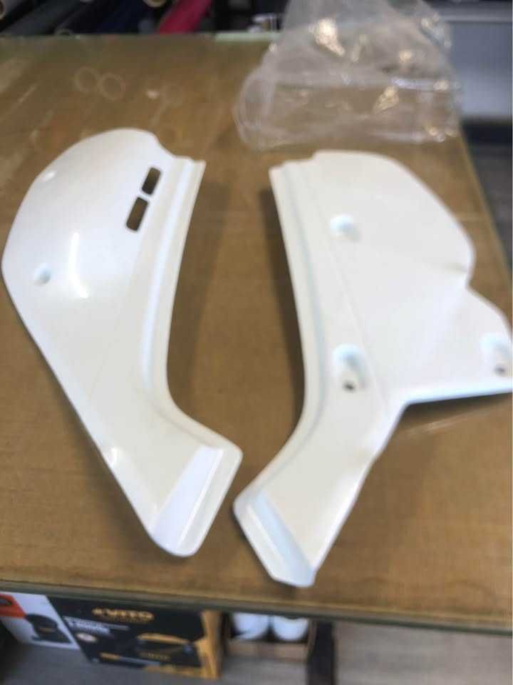 Tampas laterais Honda XR 600 NOVAS