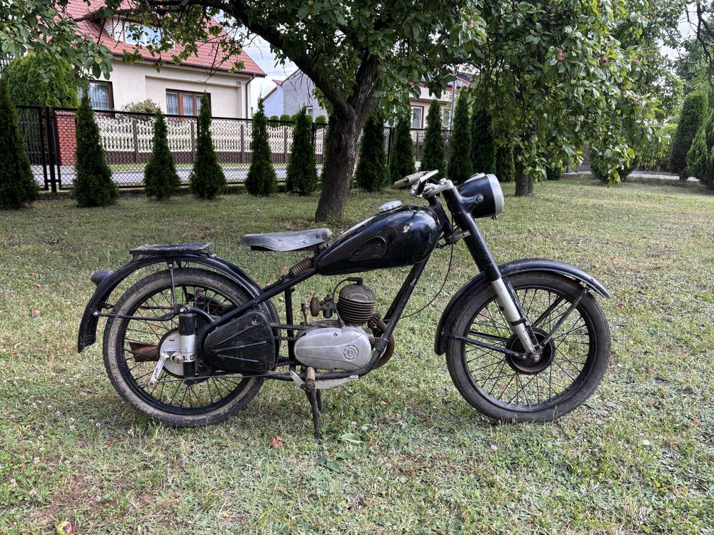 Csepel 125 powojenny motocykl