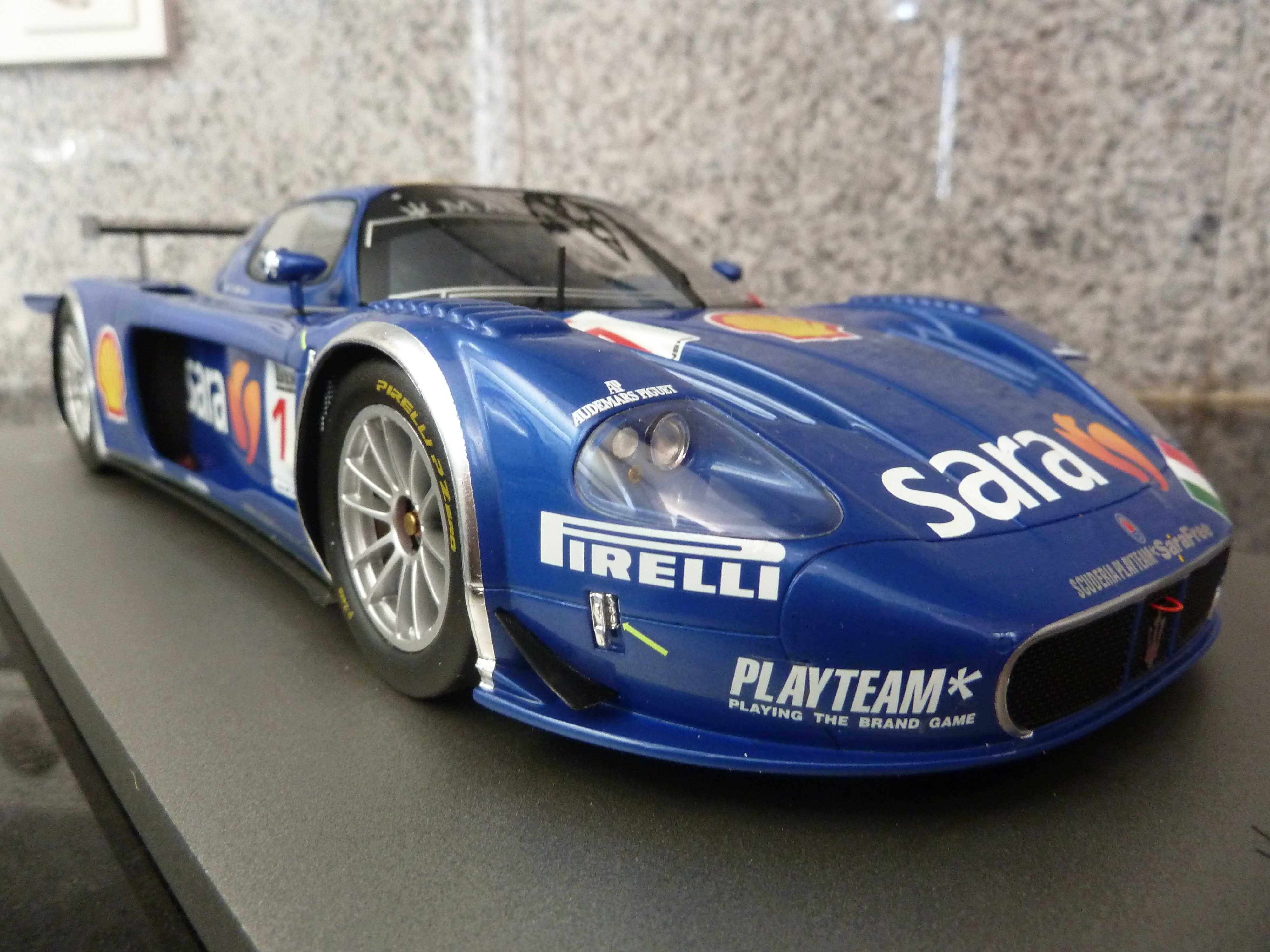1:18 BBR, Maserati MC 12, GT FIA 2007, Minichamps, AutoArt