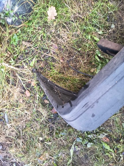 POLONEZ zderzak przedni transport/dostawa