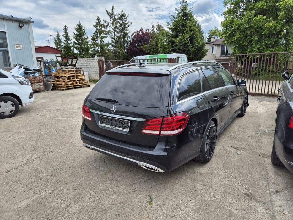 Mercedes W212 E 350