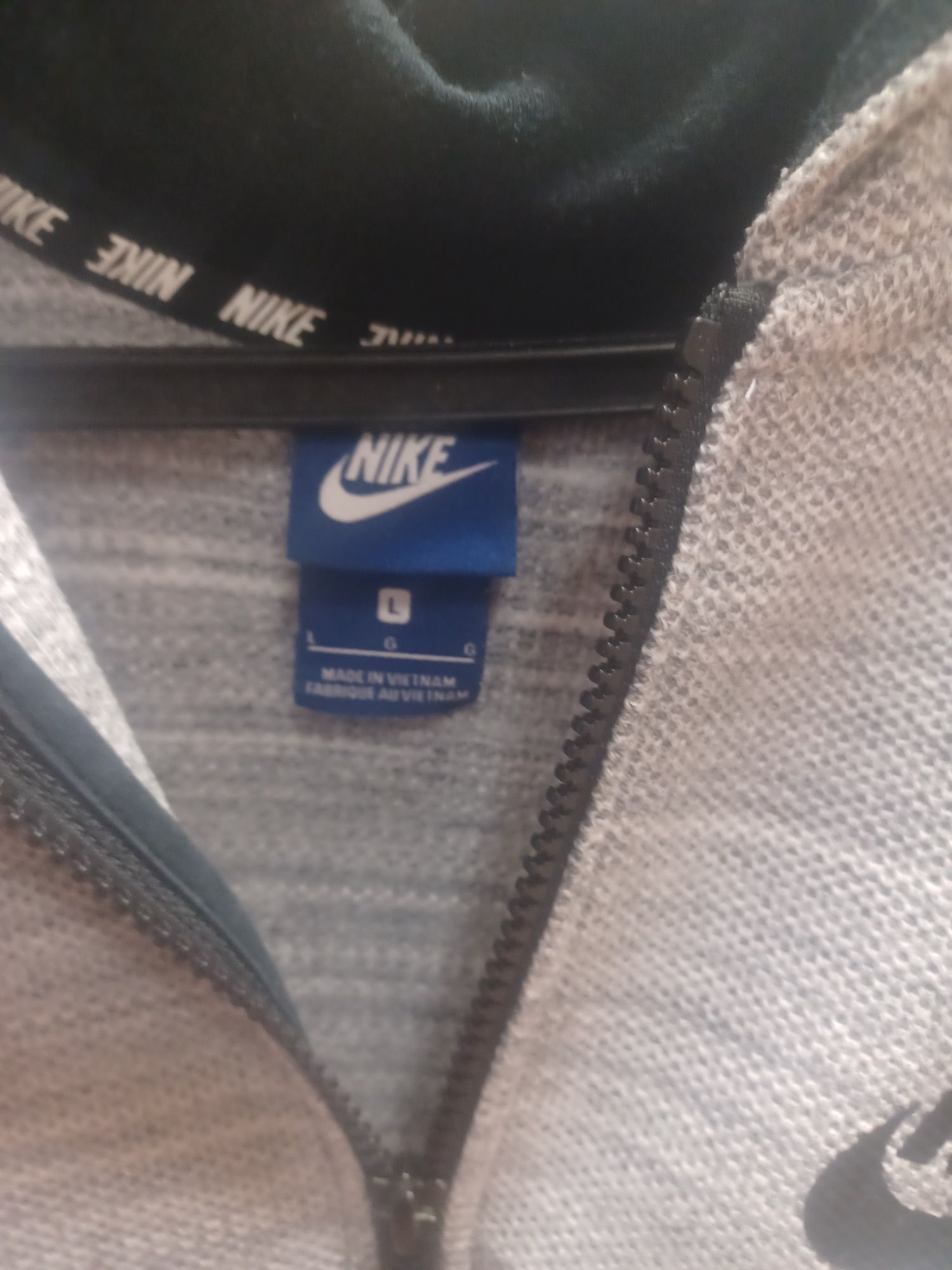Hoodie com fecho Nike