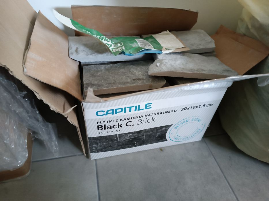 Sprzedam pozostałości kamienia Capitile Black C. Brick